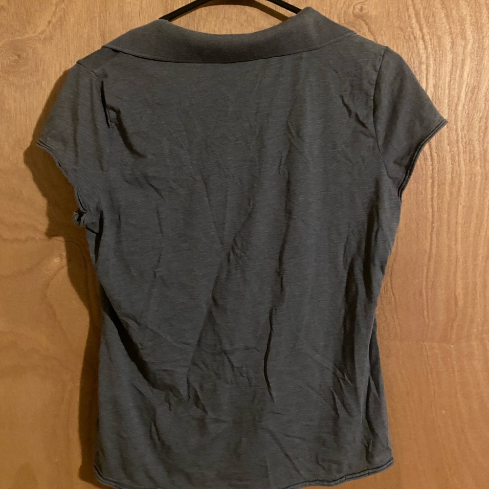 No Boundaries Charcoal Button Down Shirt - Picture 2 of 3